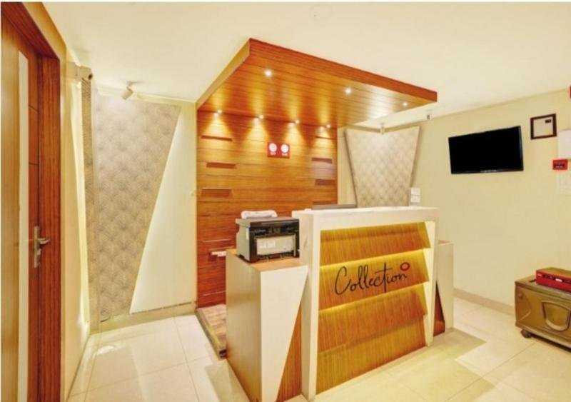 Hotel IRIS Grand