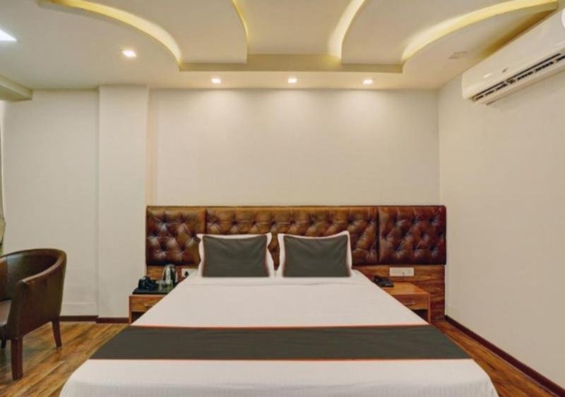 Hotel IRIS Grand