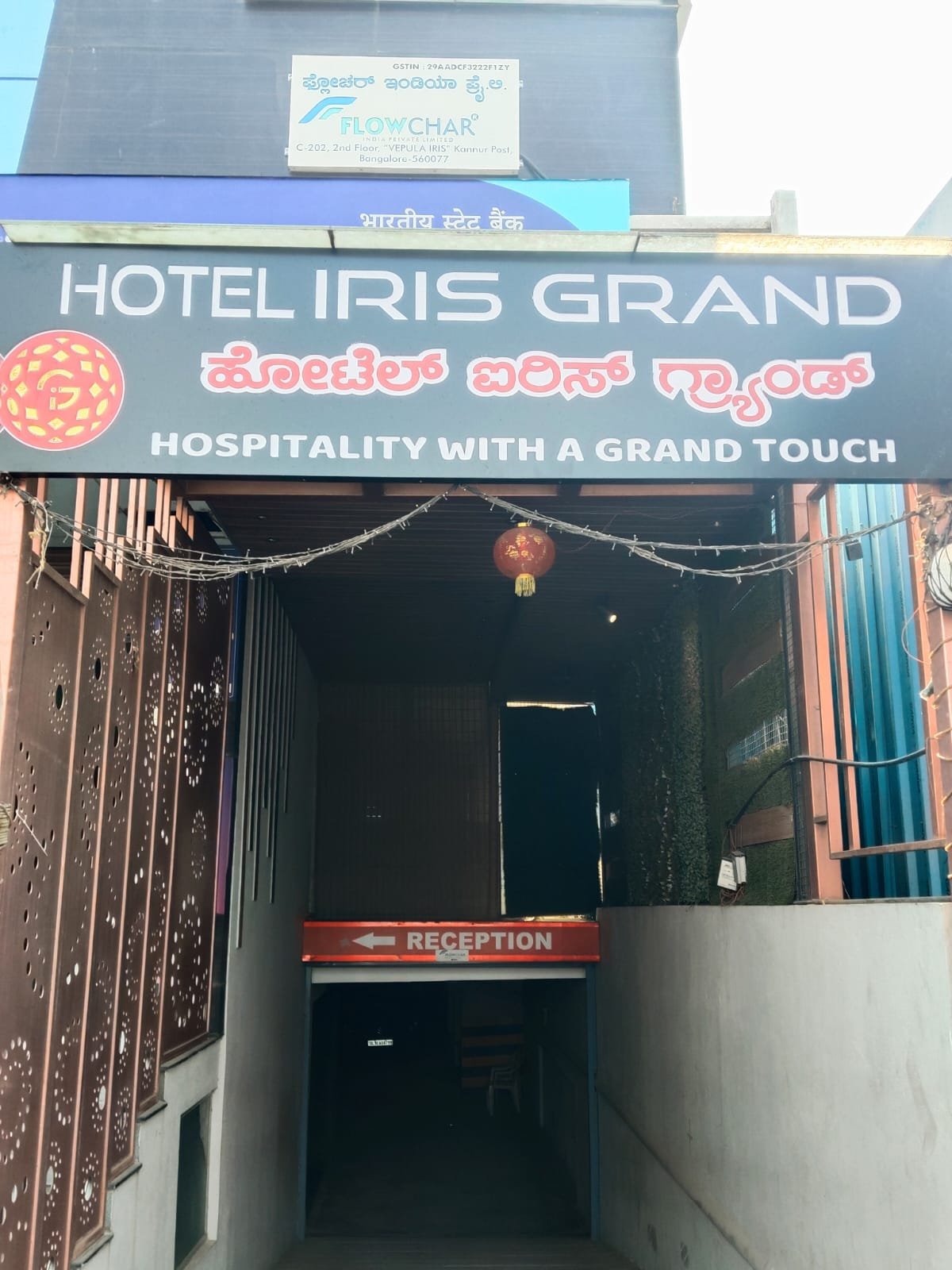 Hotel IRIS Grand